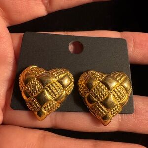 Anne Klein signed gold-tone heart shaped Stud Earrings